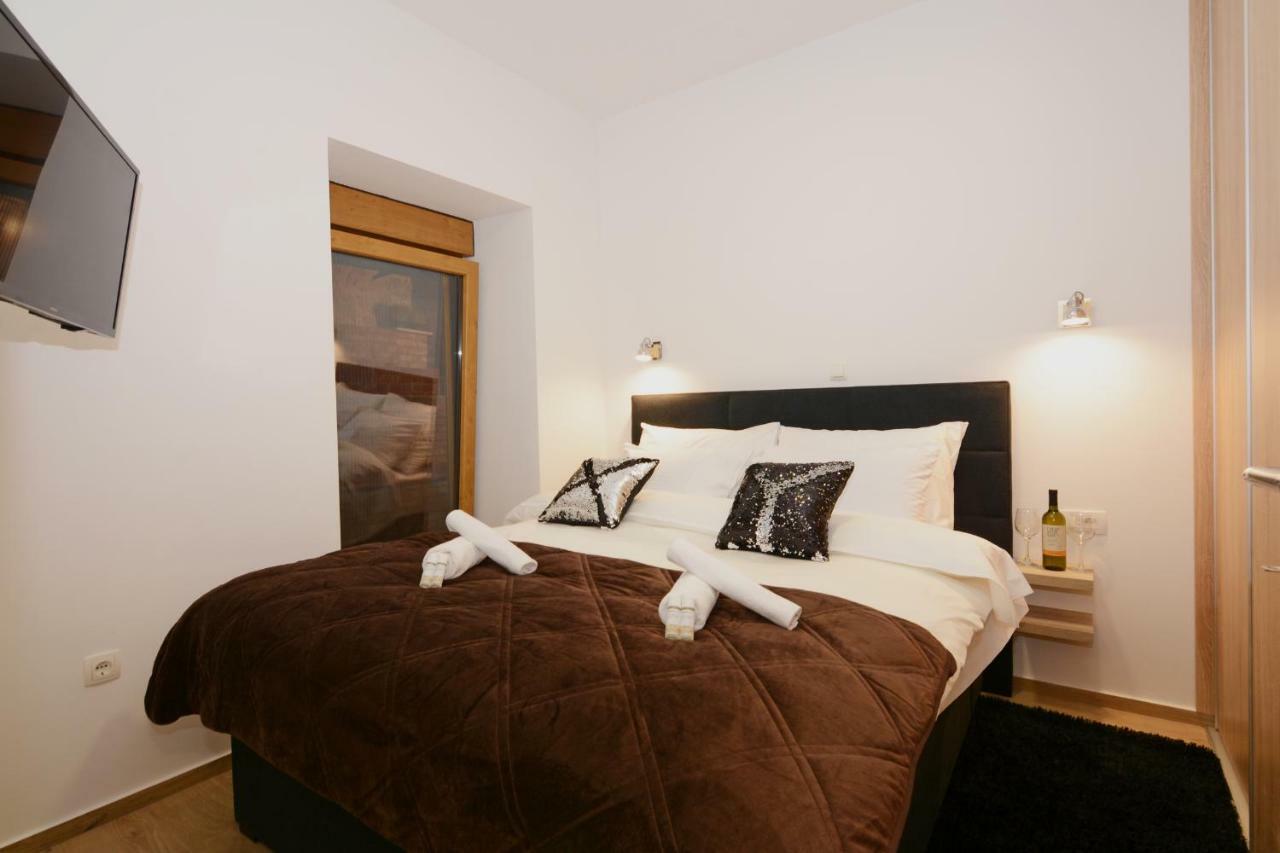 Xy Suites - Design Apartments Шибеник Экстерьер фото